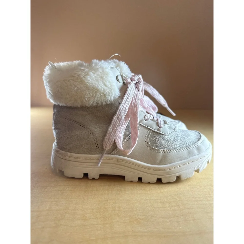 Carters Viola Girls Cream Faux‎ Fur Winter Boots Pink Laces Size 13M Side Zip